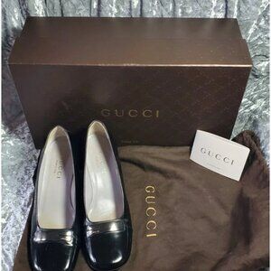 Auth Gucci Vintage 6C Black Patent Leather Silver Logo Heel Pumps $850
